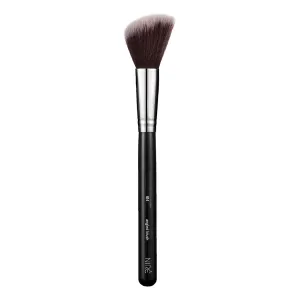 104 Angled Blush Brush