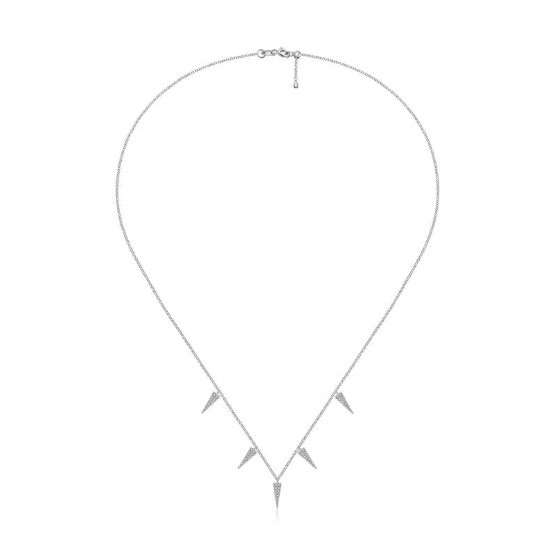 18k Gold Pointed Triangle Shape Diamond Necklace / Choker