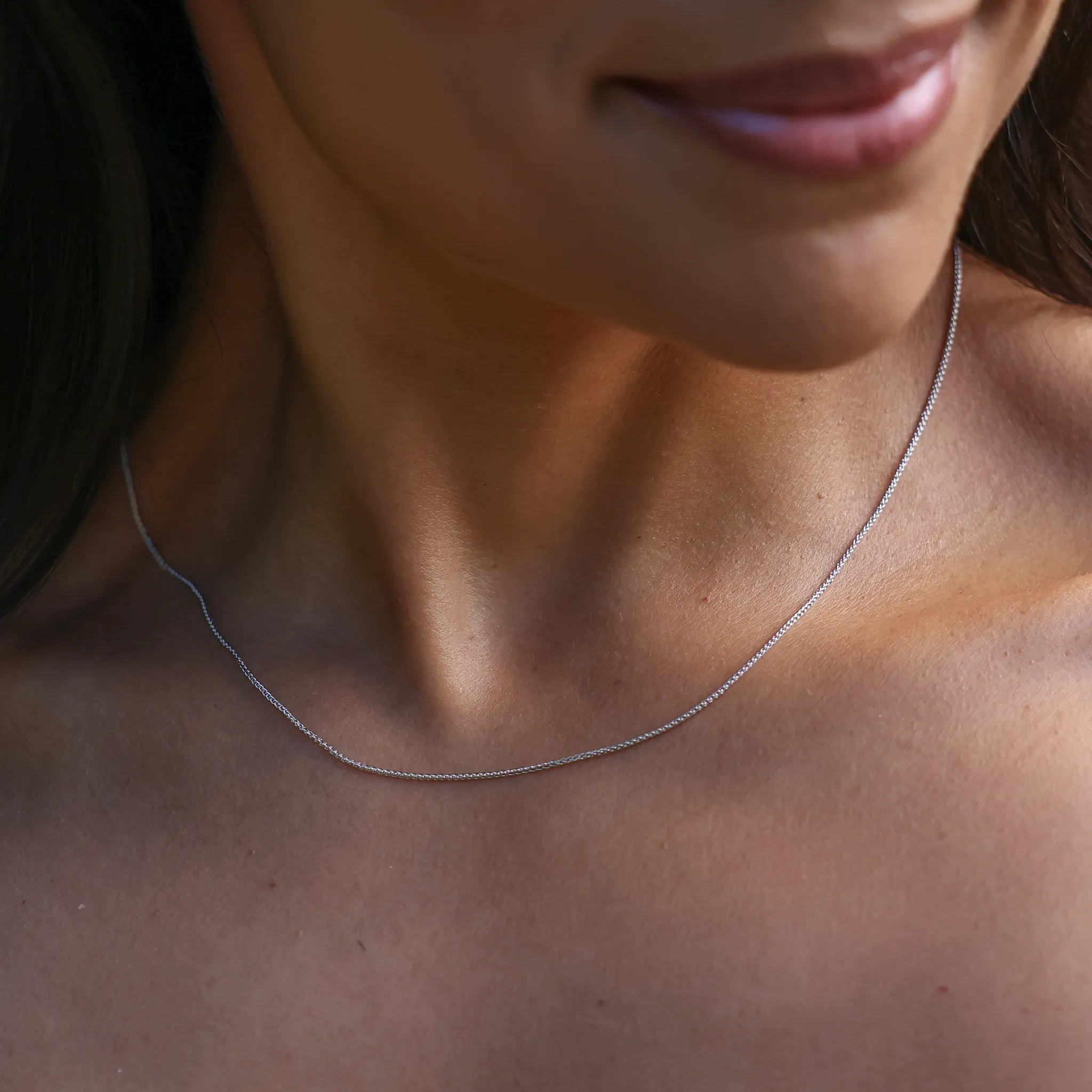 22" Adjustable 1.0mm Espiga Chain in White Gold