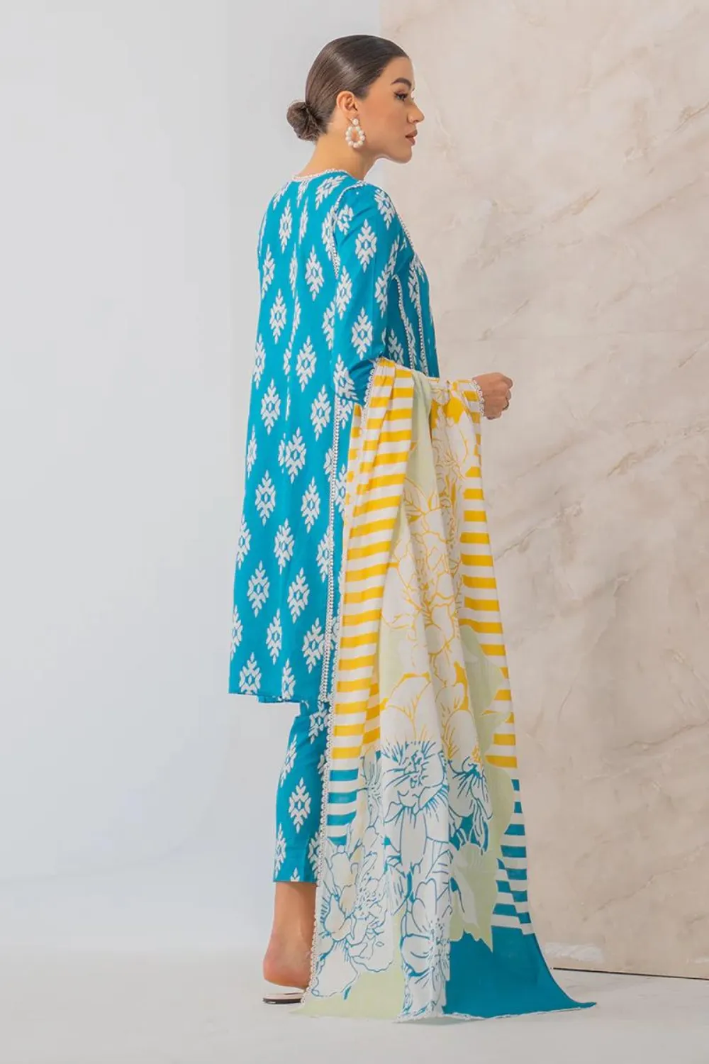 3PC Digital Print LAWN A674