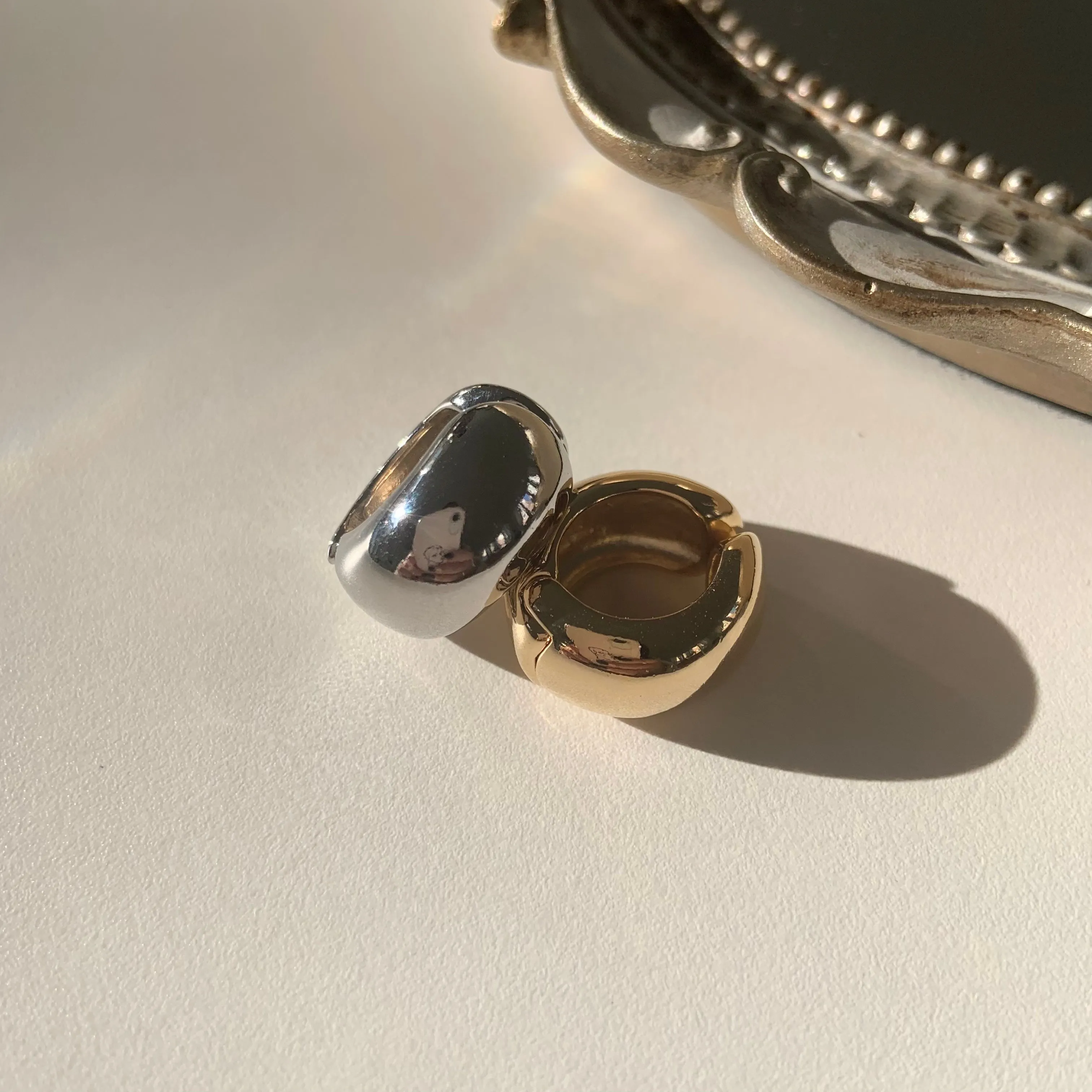 Abigail's Simple Chunky Ear Cuff