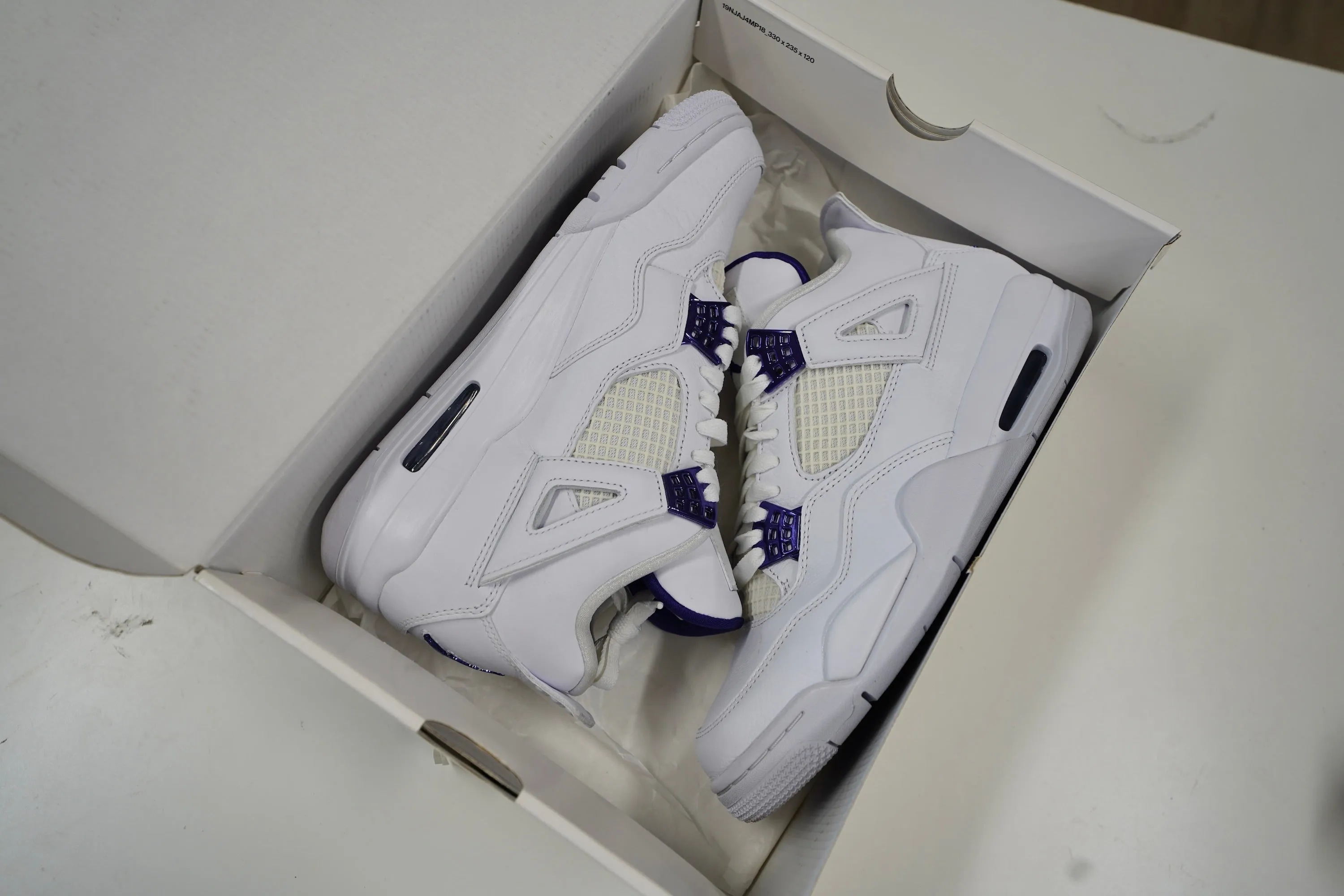 Air Jordan 4 Retro Metallic Purple
