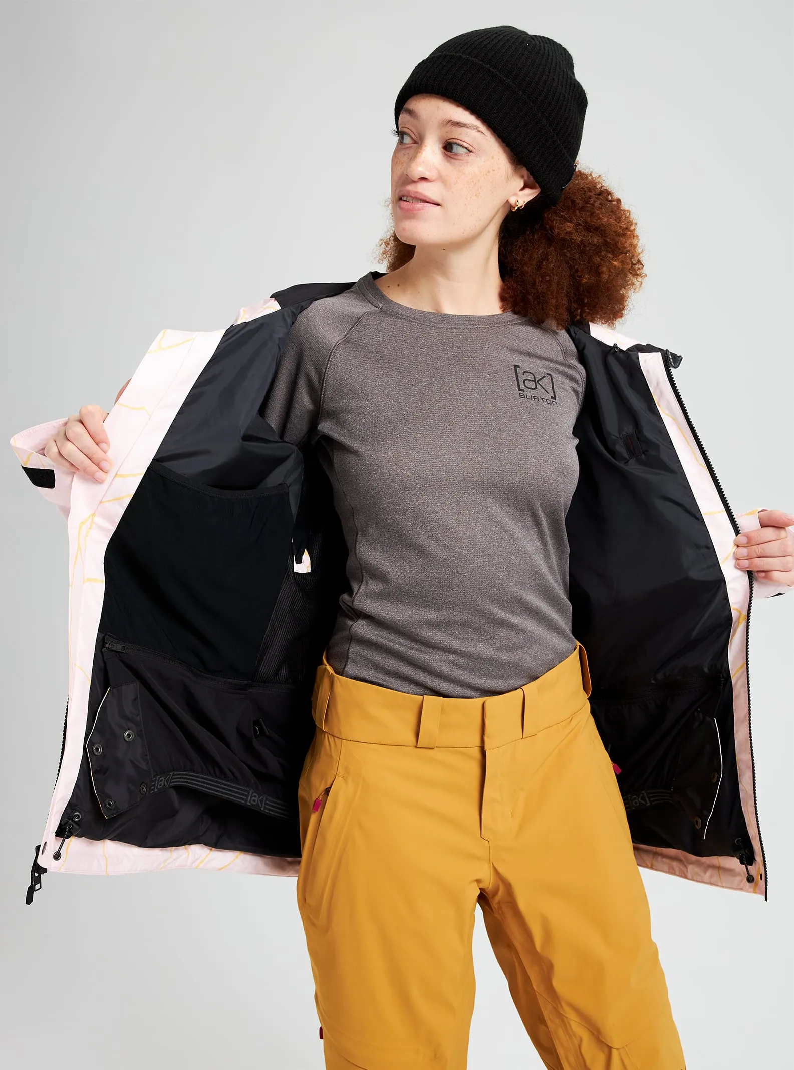 [ak] GORE-TEX 2L Upshift Snowboard Jacket 2022
