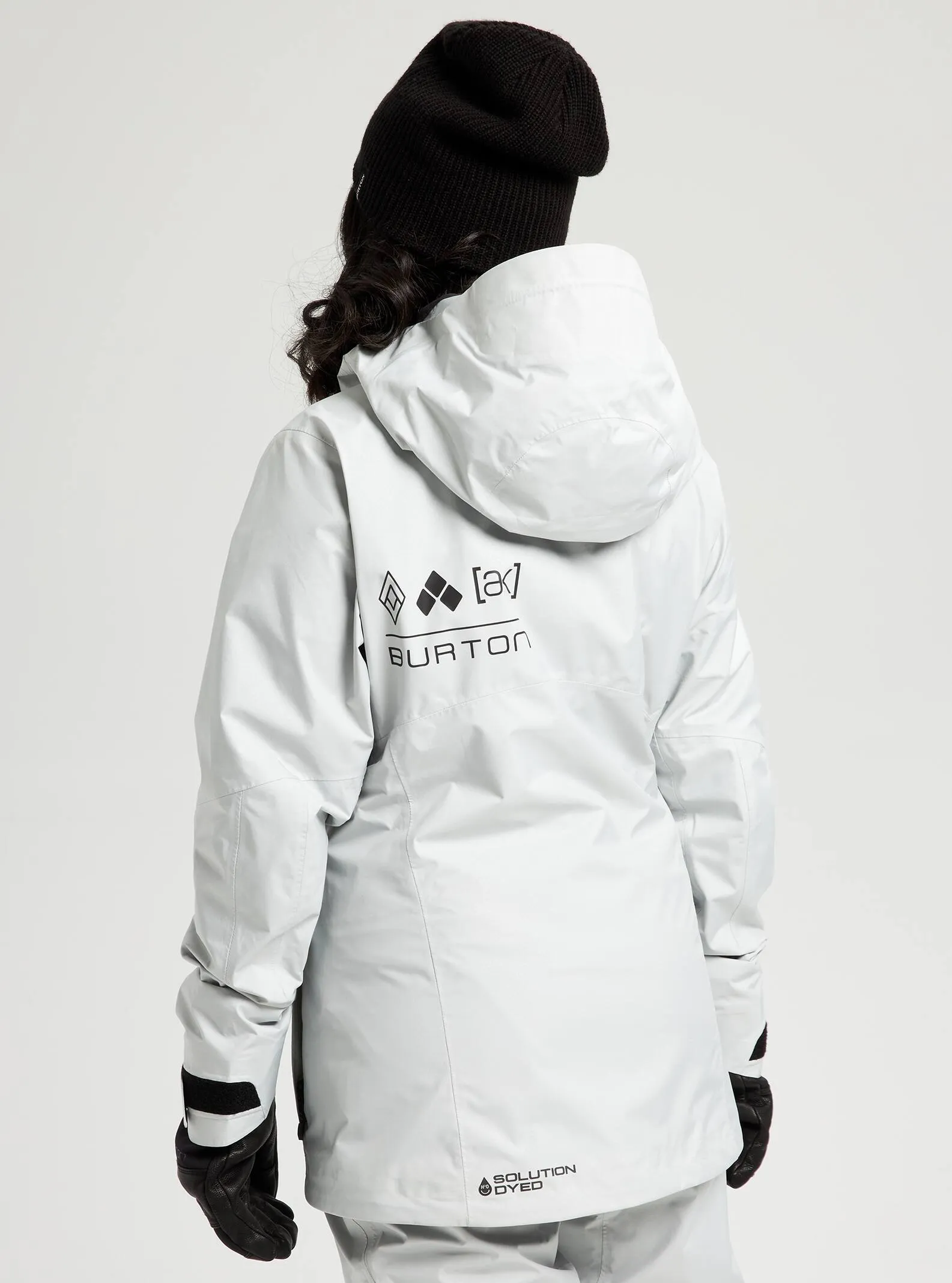 [ak] GORE-TEX 2L Upshift Snowboard Jacket 2022