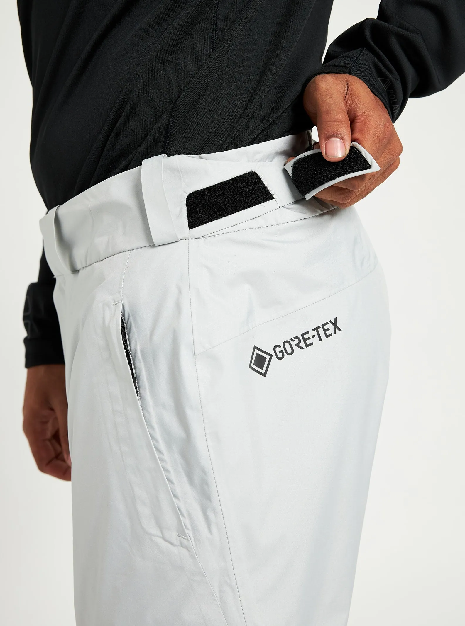 [ak] GORE-TEX Swash Snowboard Pant 2022