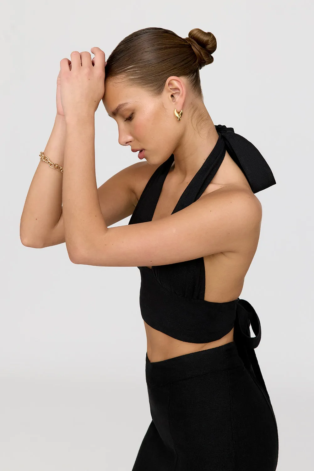 ALGARVE LINEN BLEND MULTIWAY HALTER CROP TOP - SHADOW BLACK