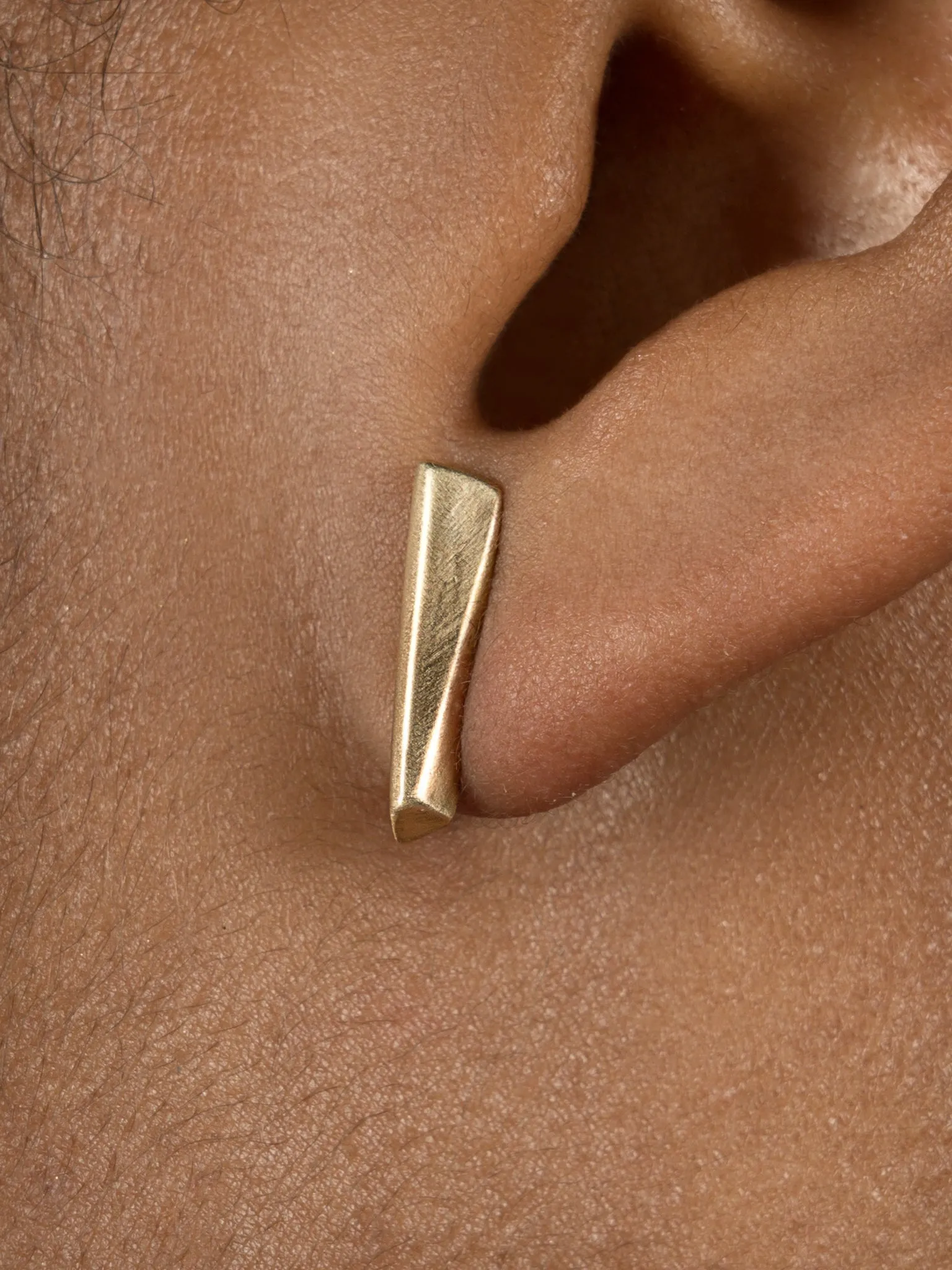 Angled Bar Studs