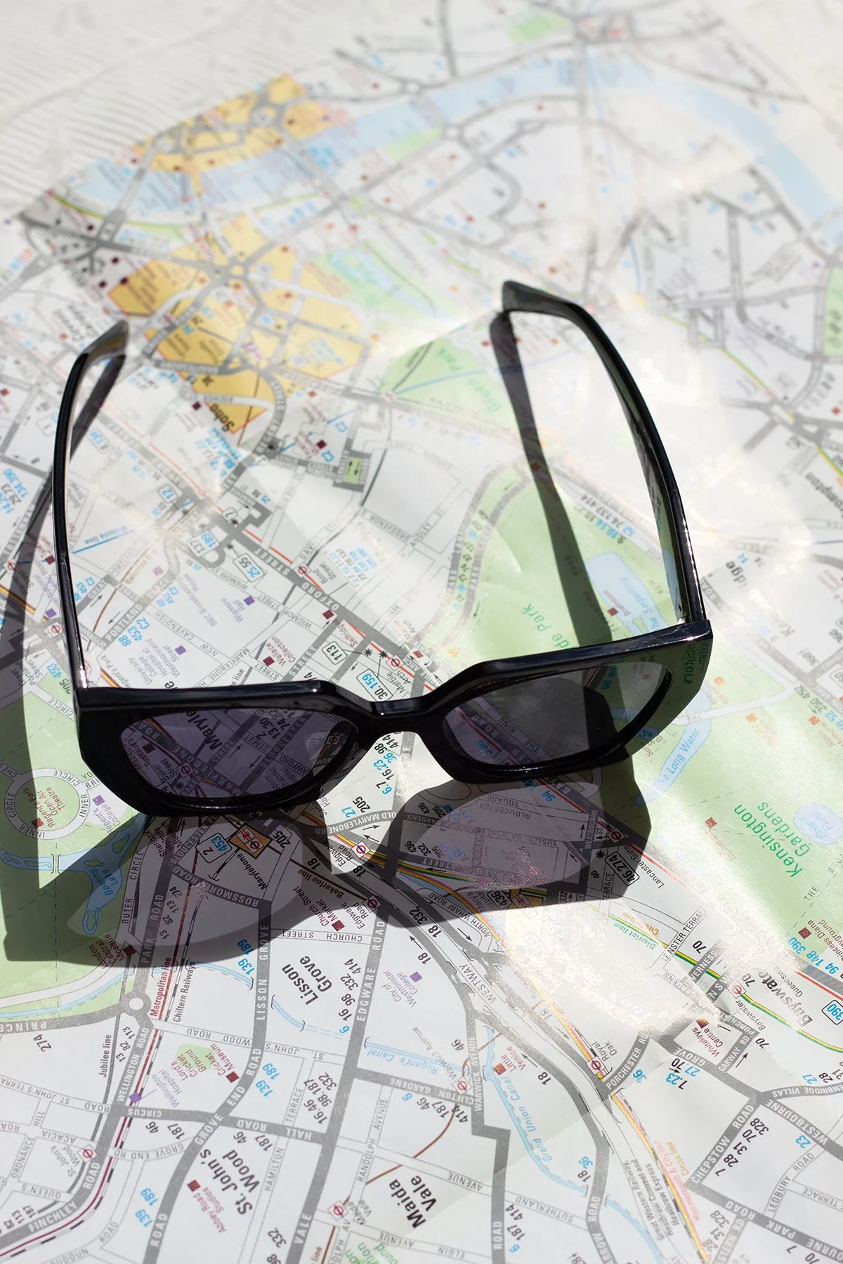 Angled Flat Square Edge Cat Eye Sunglasses