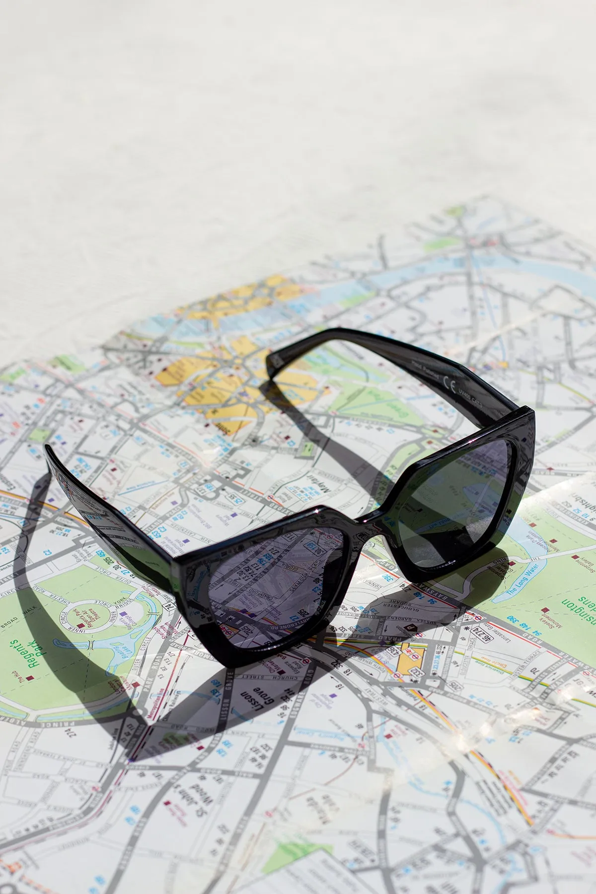 Angled Flat Square Edge Cat Eye Sunglasses