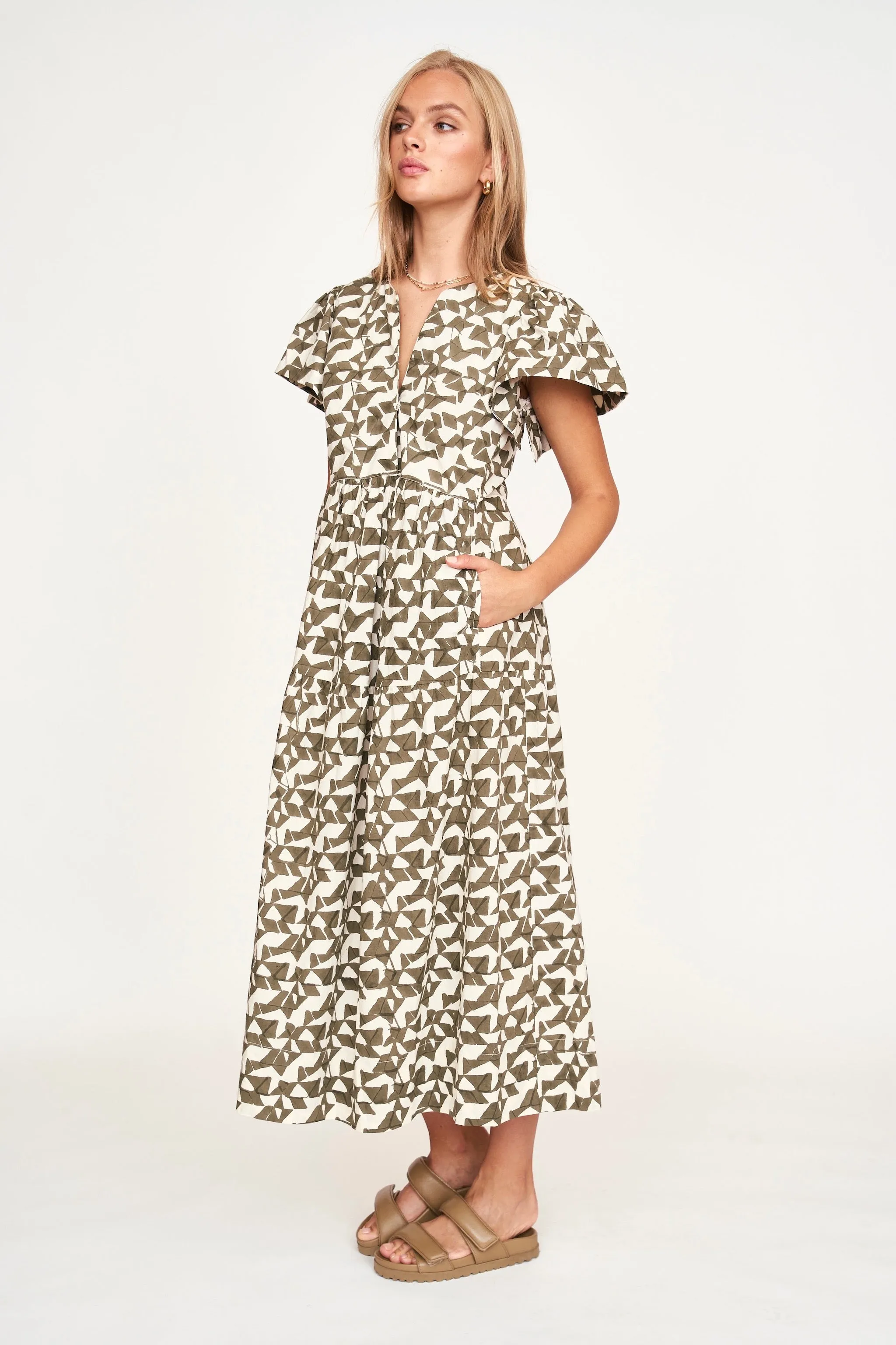 Beacon Hill Dress in Seaglass in Branch