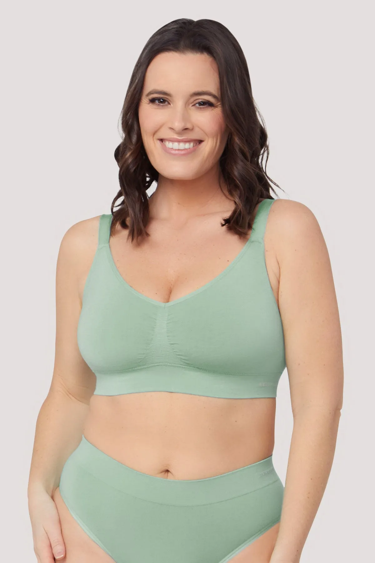 Bella Bamboo Ultimate Adjustable Crop Bra