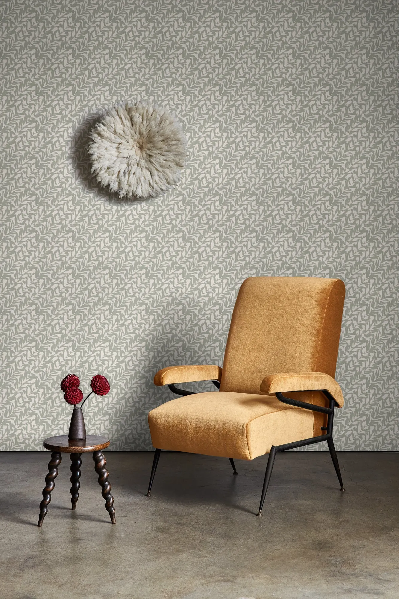 BISHOP WALLPAPER / LUNA MOTH