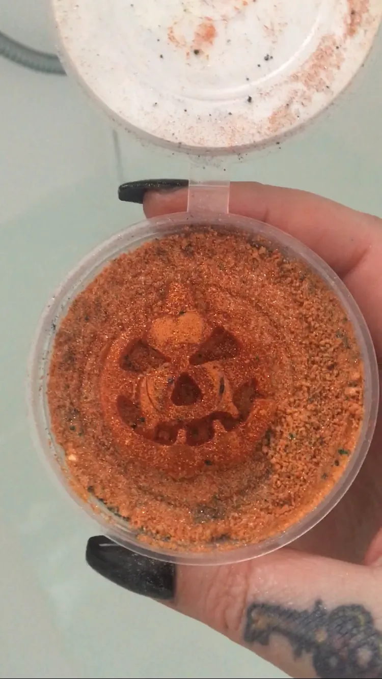 Bonfire Metallic Autumn Hexbomb