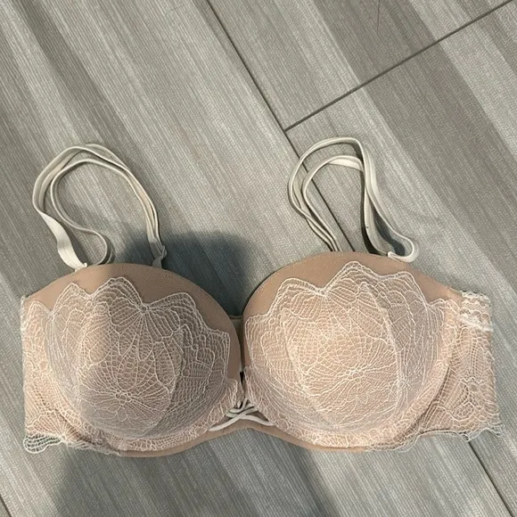 Brand new Victoria’s Secret Very Sexy Multiway push-up bra