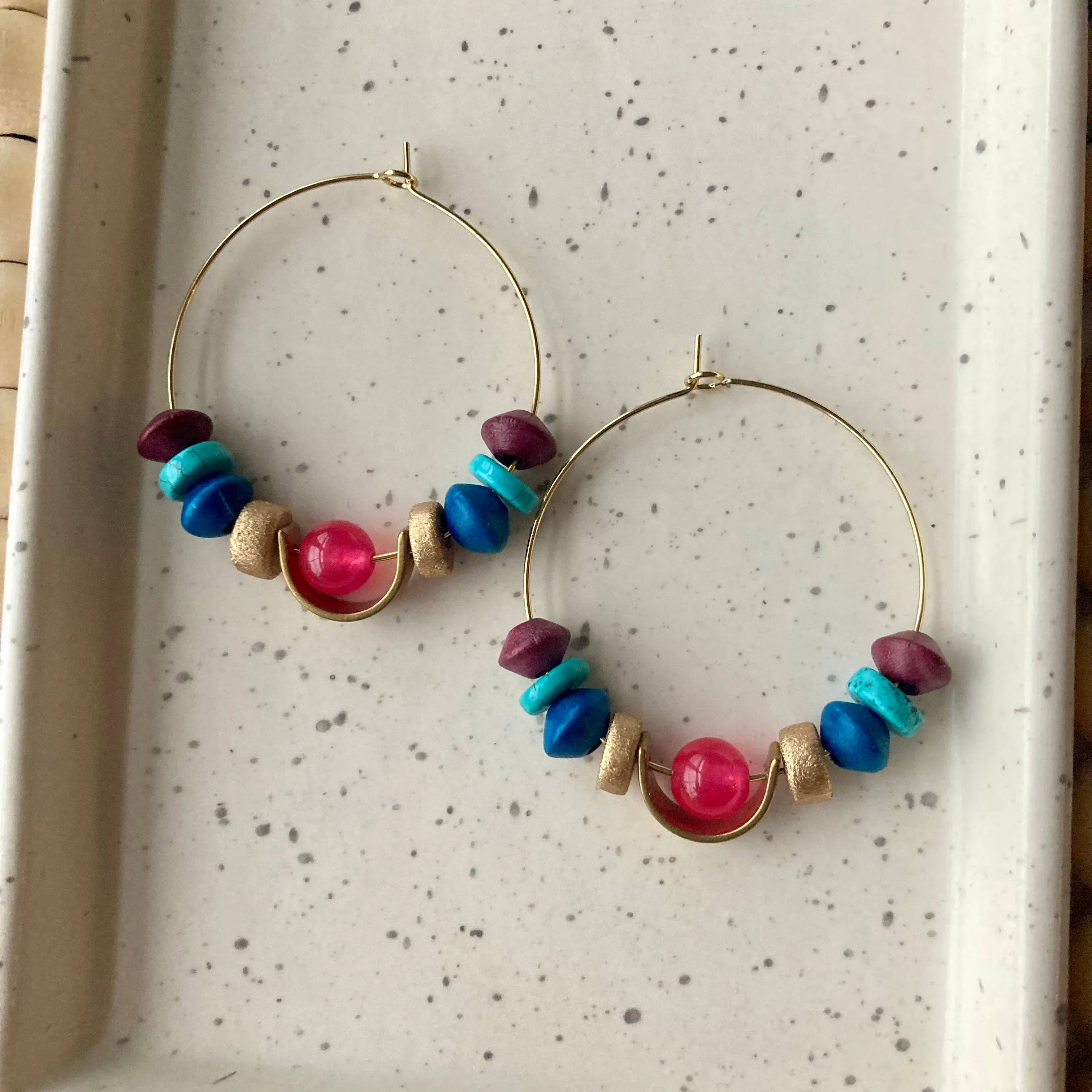 COLORFUL HOOPS