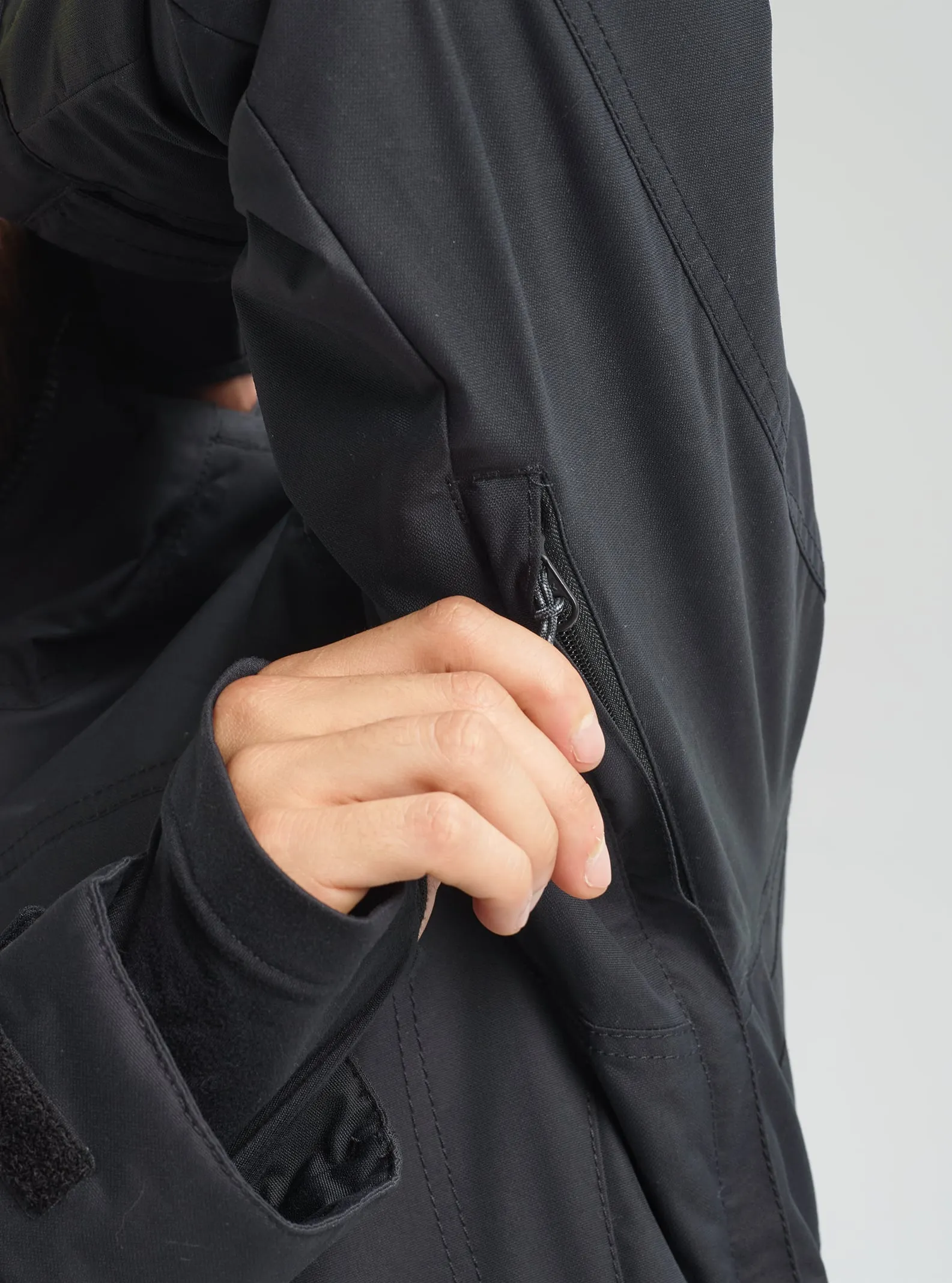 Covert Snowboard Jacket 2022