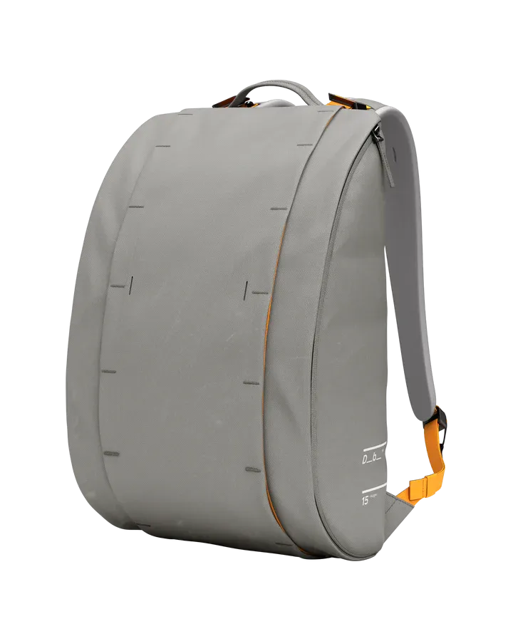 DB Hugger Base 15L