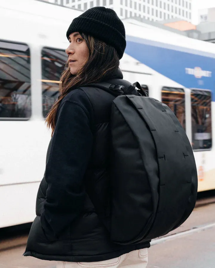 DB Hugger Base 15L