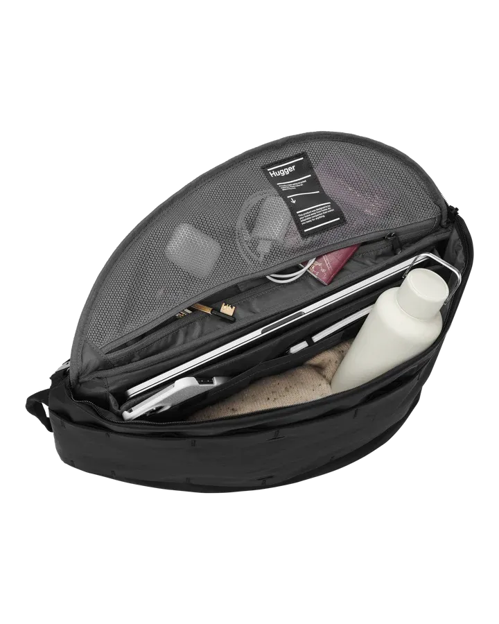 DB Hugger Base 15L