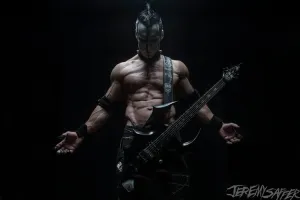 Doyle - The Monster - Metallic Mini-Print