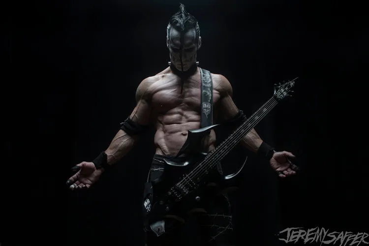 Doyle - The Monster - Metallic Mini-Print