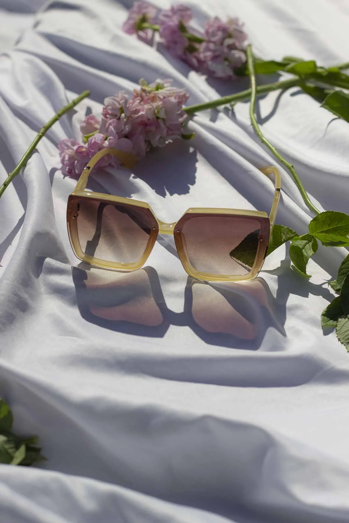Front Lens Chunky Square Angled Sunglasses
