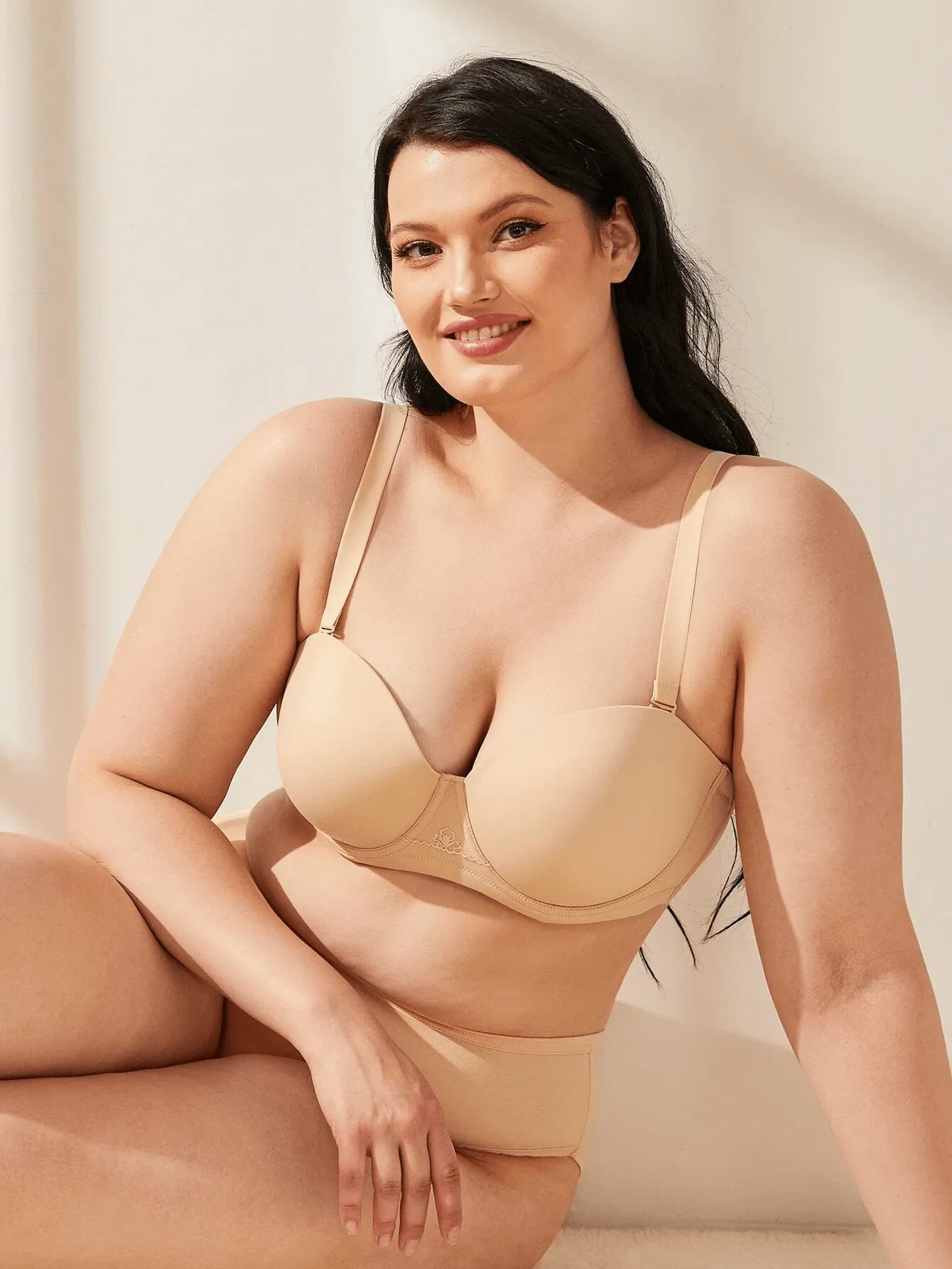 Full Figure Strapless Underwire Multiway Contour Bra Nude