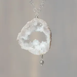 Geode Simple Silver Long Necklace