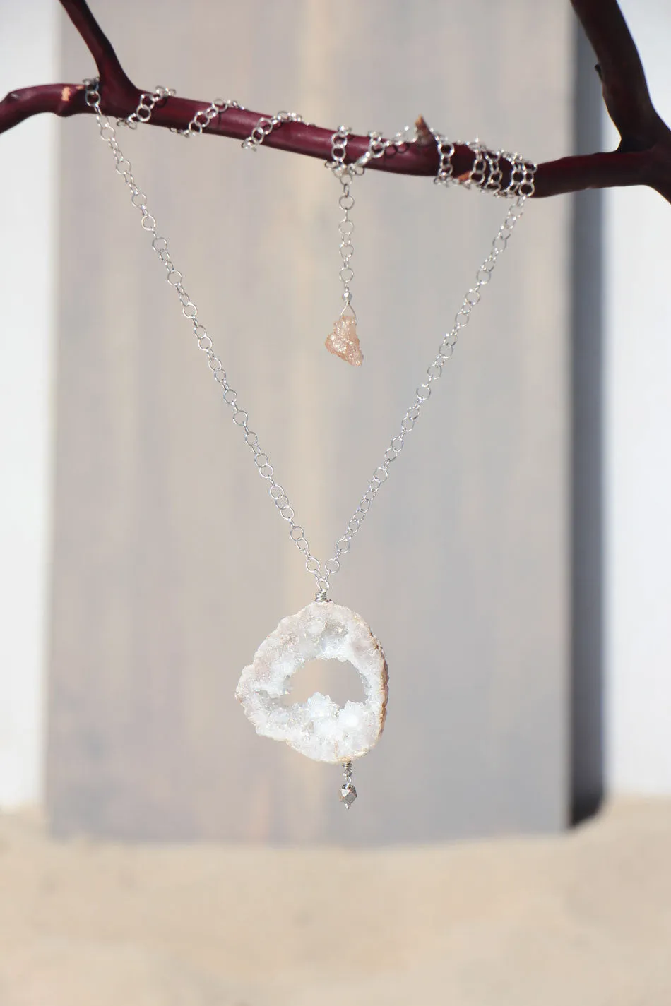 Geode Simple Silver Long Necklace