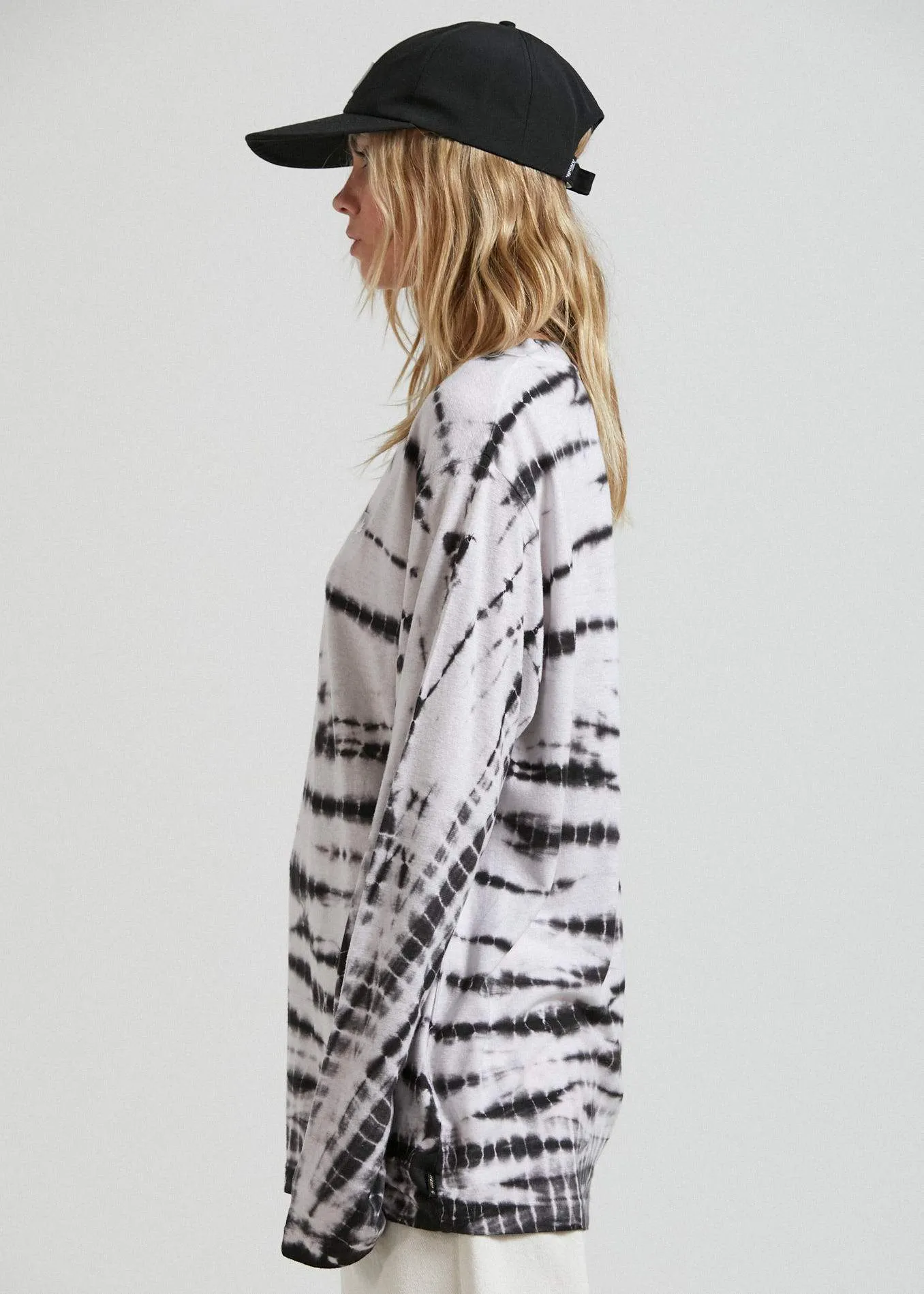 Hannah  - Hemp Dyed Long Sleeve T-Shirt