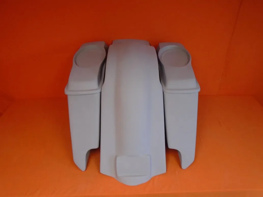 Harley Davidson 5" Extended Stretched Saddlebags 6.5" Speaker Lids With Cut Outs