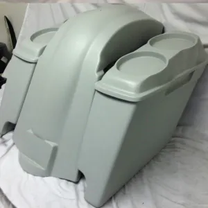 Harley Davidson 6" Heritage Softail Extended Saddlebags Dual 6 x 9 Speaker Lids   Fender Dual Cutouts