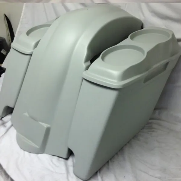 Harley Davidson 6" Heritage Softail Extended Saddlebags Dual 6 x 9 Speaker Lids   Fender Dual Cutouts