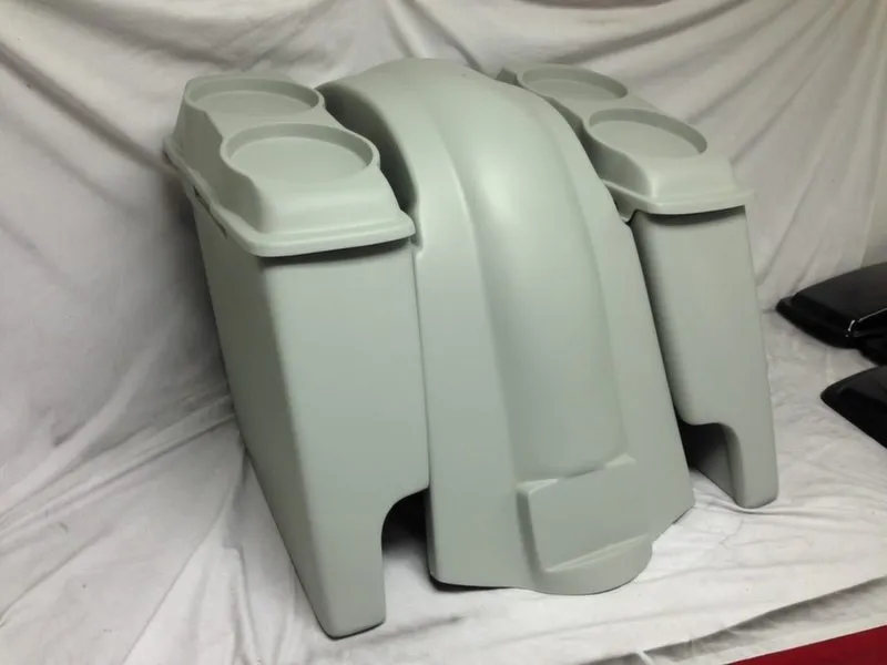 Harley Davidson 6" Heritage Softail Extended Saddlebags Dual 6 x 9 Speaker Lids   Fender Dual Cutouts