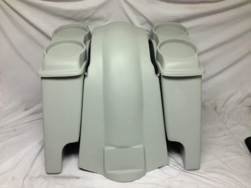 Harley Davidson 6" Heritage Softail Extended Saddlebags Dual 6 x 9 Speaker Lids   Fender Dual Cutouts