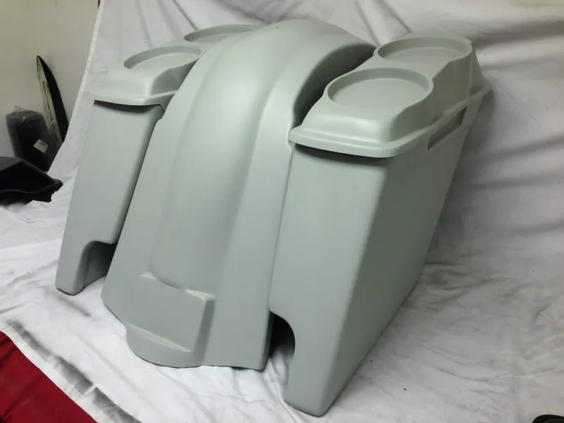 Harley Davidson 6" Heritage Softail Extended Saddlebags Dual 6 x 9 Speaker Lids   Fender Dual Cutouts