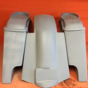 Harley Davidson 6" Stretched Saddlebags Dual Cut Outs with 6.5" Speaker Lids - No Cut Fender