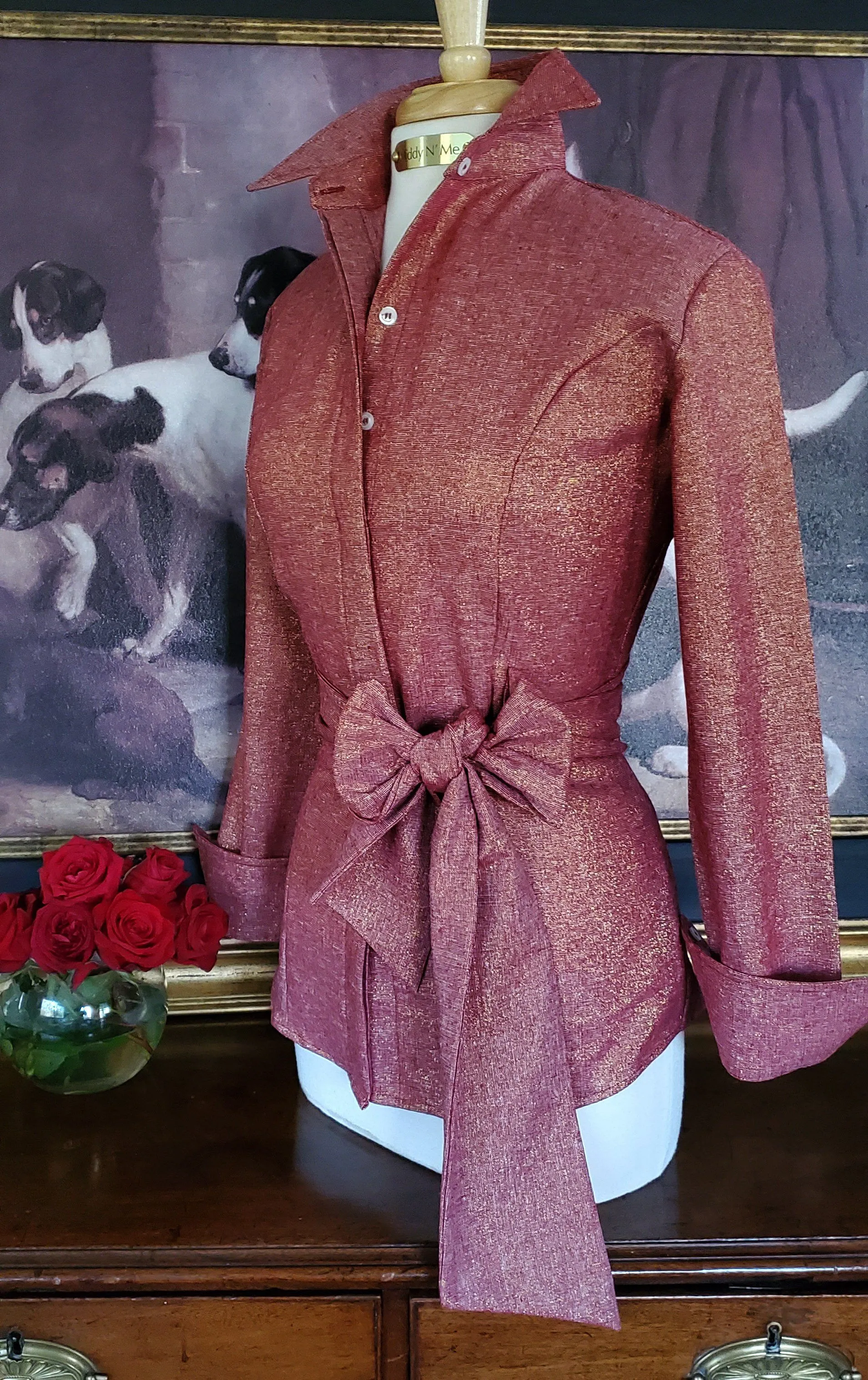 HOLIDAY SPARKLE SHIRT WITH SASH IN RUBY