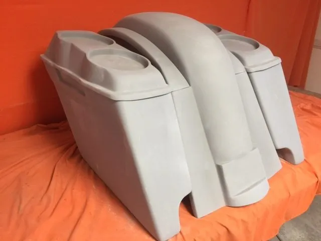 Honda VTX 1300 / 1800 4" Extended Stretched Saddlebags   Rear Fender Dual Cut Outs   Dual 6.5" Speaker Lids