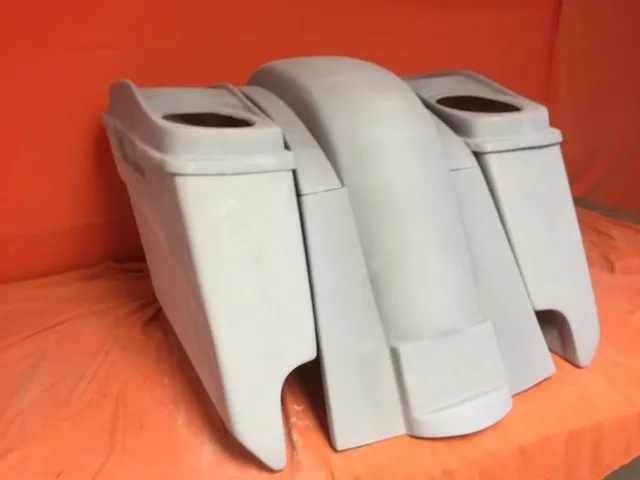 Honda VTX 1300 / 1800 5" Extended Stretched Saddlebags   Rear Fender Dual Cut Outs   Dual 6 X 9 Speaker Lids