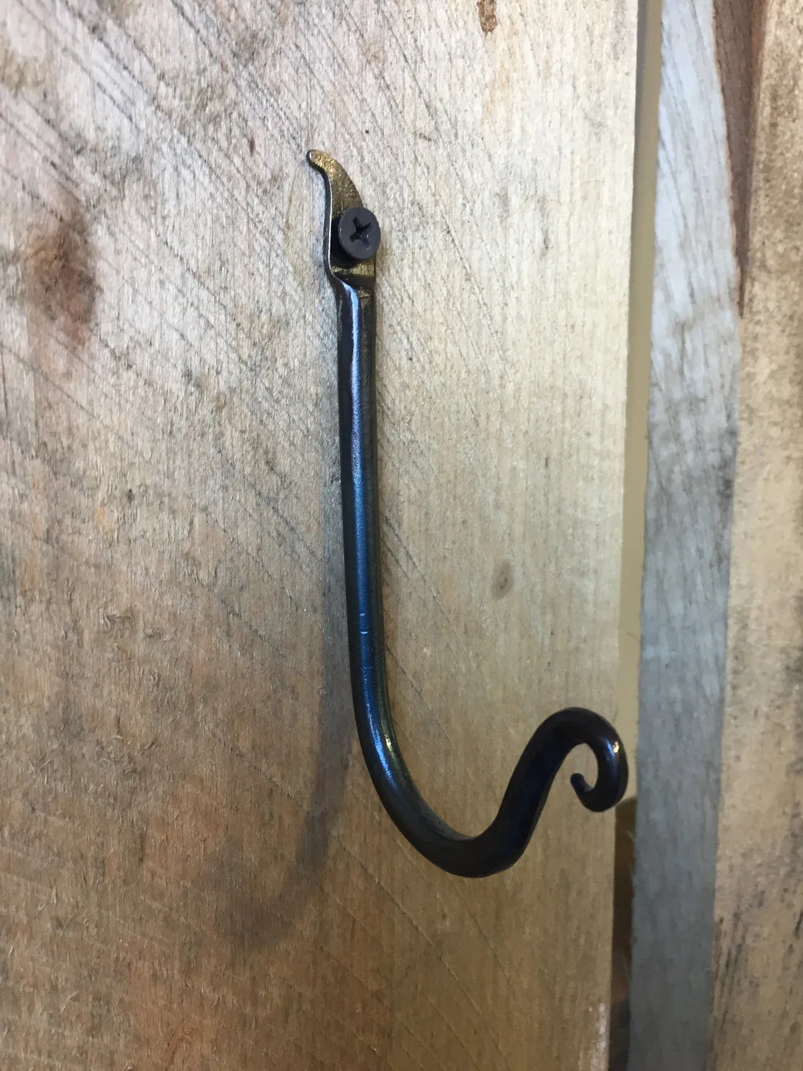Hook, 4-inch Simple and Clean