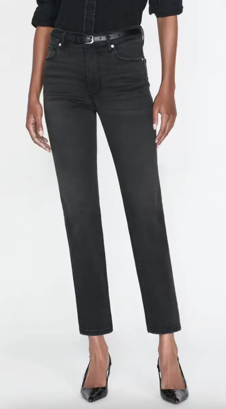 Le Sleek Straight