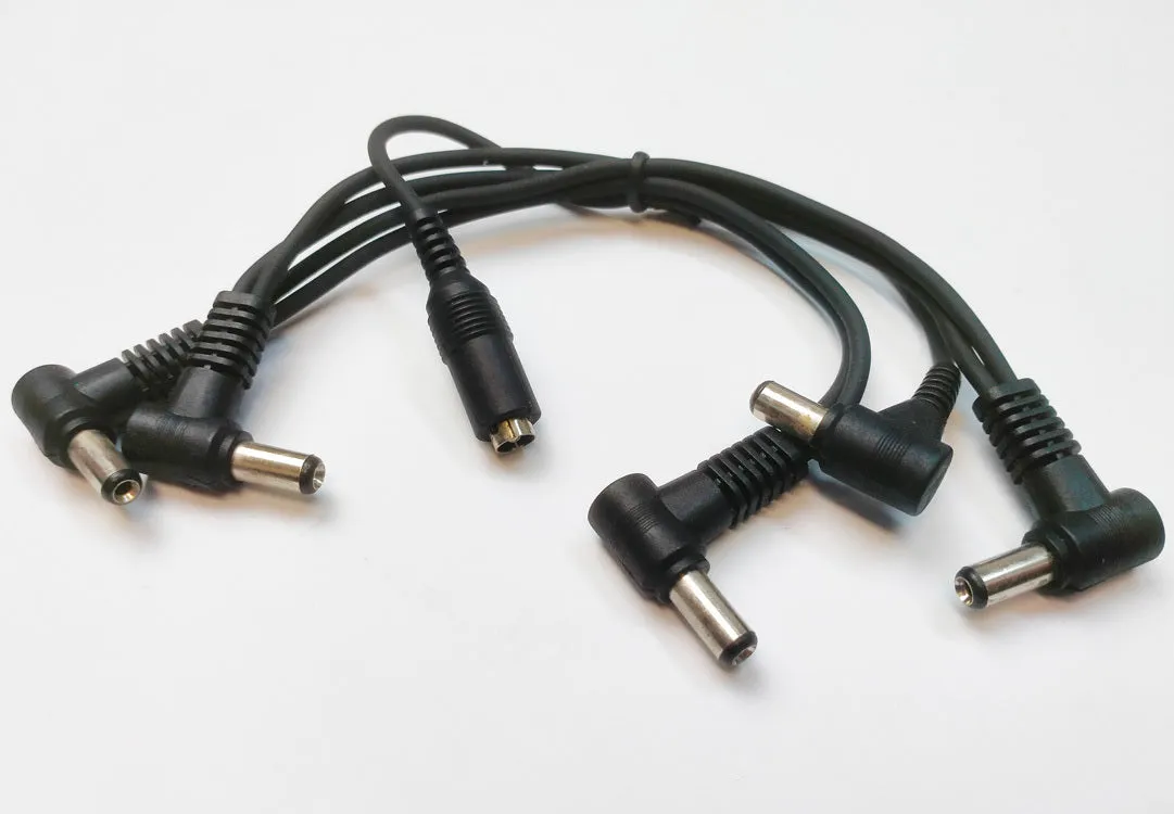 Leem Power to 5-Pedals Daisy Chain Cable with Angled Plugs