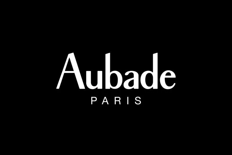 L’Indomptable Bustier - After Dark -