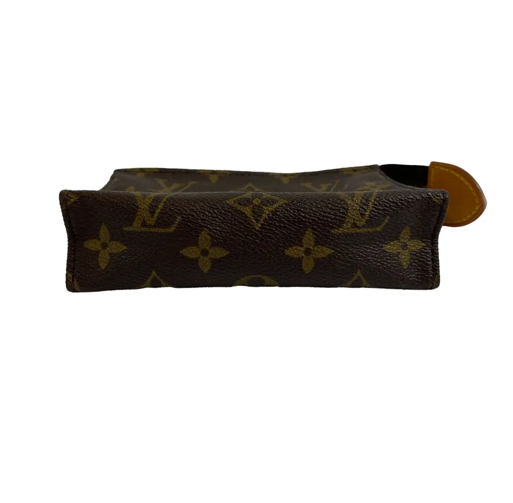 Louis Vuitton - Toiletry 15 Monogram Canvas Purse Cosmetic Makeup Bag
