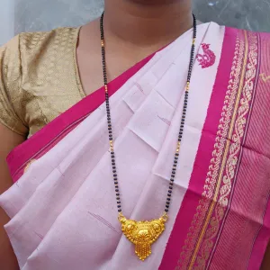 Maharashtrian Long Mangalsutra Designs Traditional Gold Pendant Simple Black Beads Chain