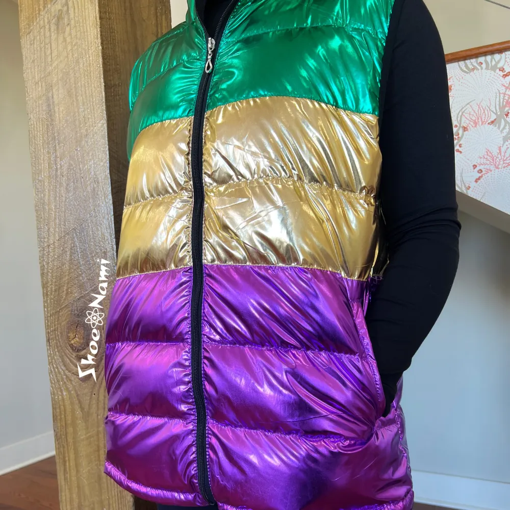 MARDI GRAS MADNESS PUFFER VEST/2024 Multi