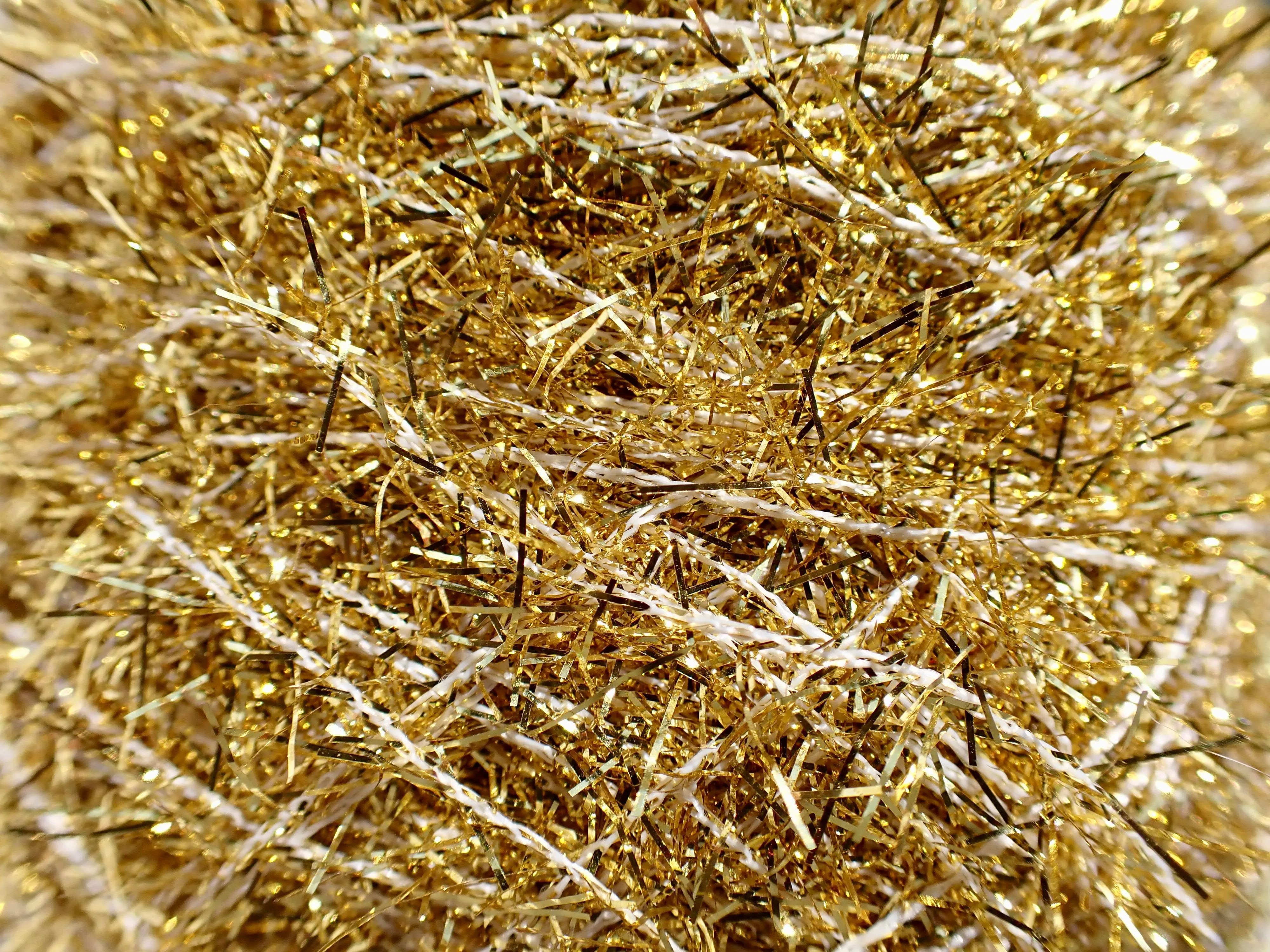 Metallic Tinsel Straggle  Chenille