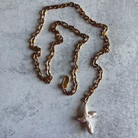 Multi-way Charm Chain