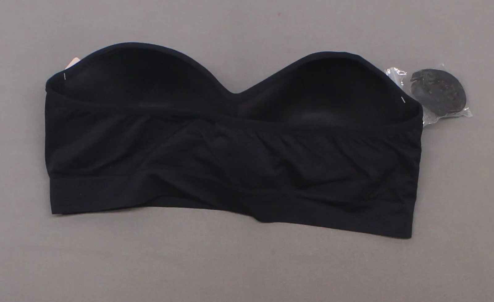 Nearly Nude Women's Seamless Wireless Bandeau Bra With Optional Straps